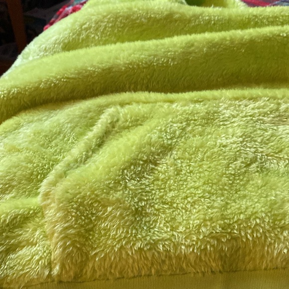 UGG Women's Lime Green Fleece LOYRA Sherpa Hoodie Sweater - Picture 5 of 7